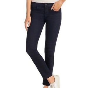 J BRAND Tailored Crop Jean in Inkwell